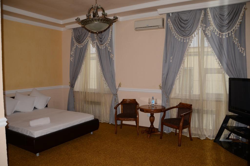 Saryarka Hotel Astana Rom bilde